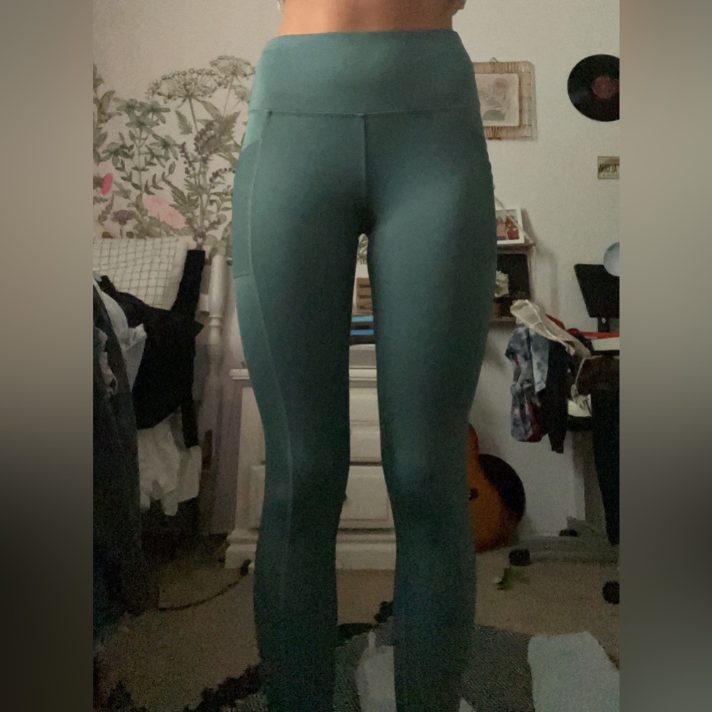 Ebb & Flow, deep turquoise leggings with sheer pockets